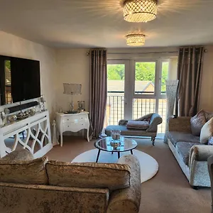 Rothwell Apartment